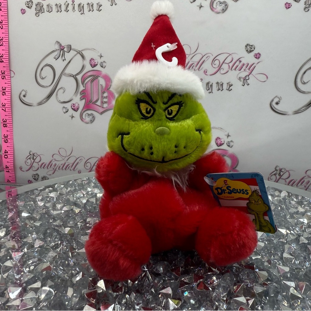 Dr. Seuss The Grinch Plush Toy - Red & Green Holiday Stuffed Character